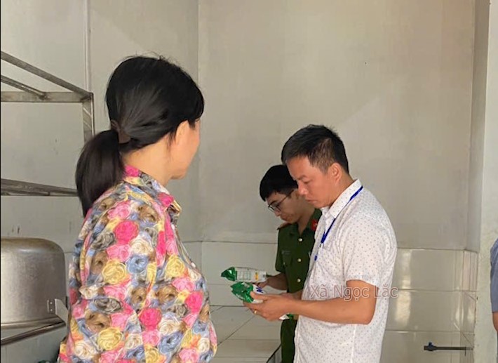 Anh-tin-bai